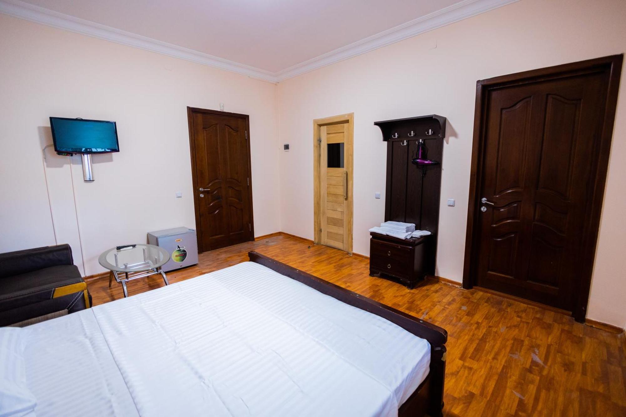 Yan Hotel Jerevan Eksteriør billede