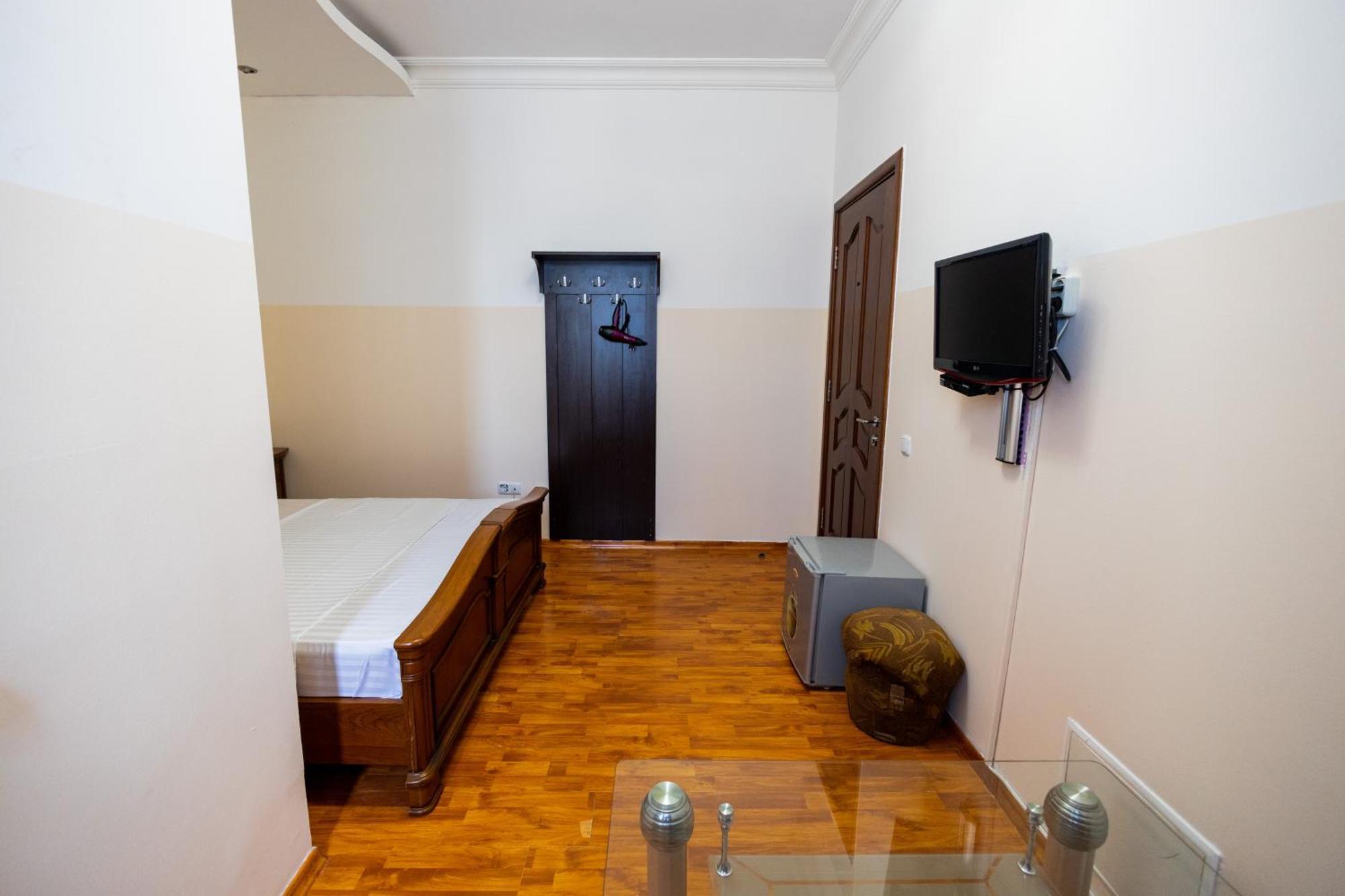 Yan Hotel Jerevan Eksteriør billede