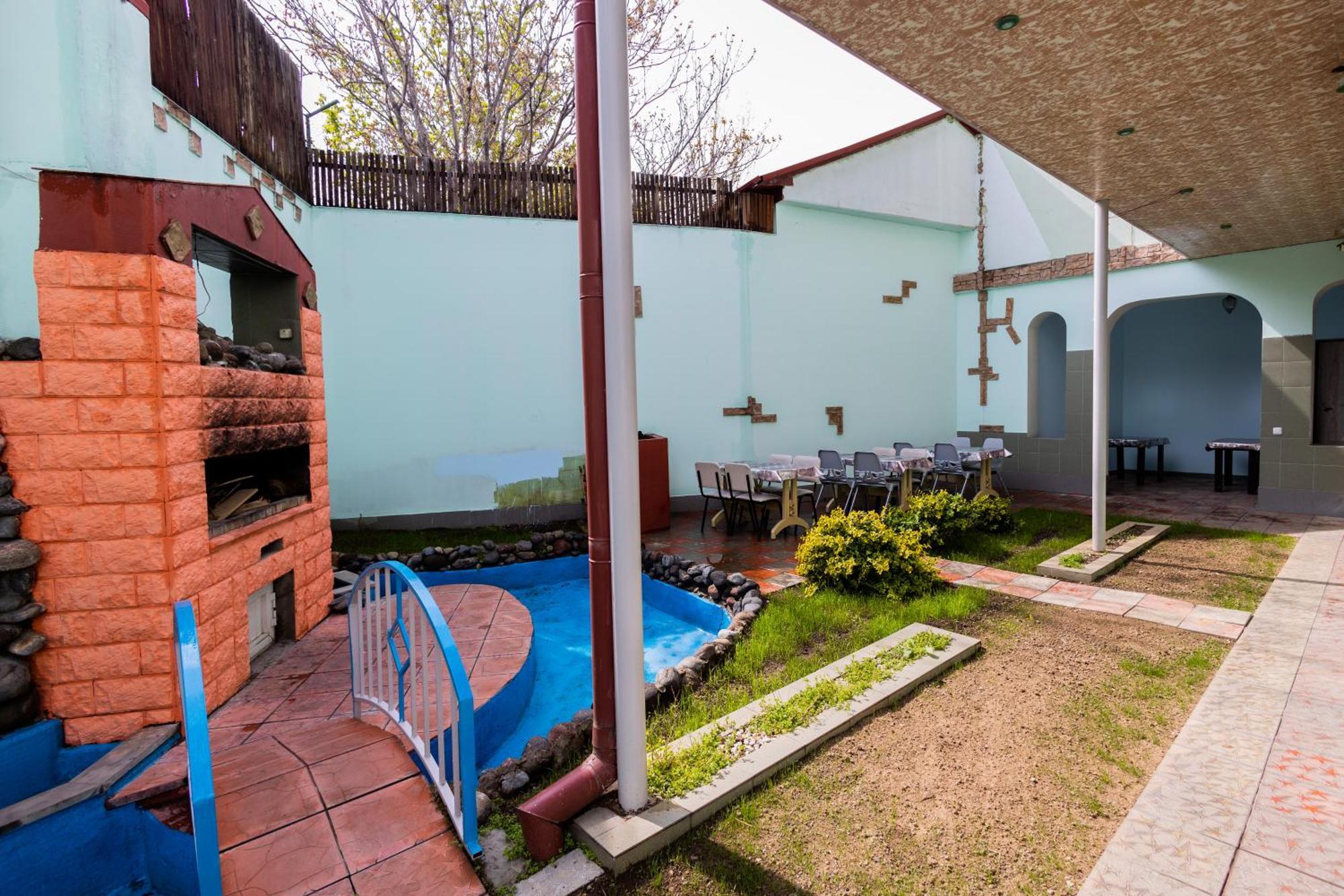 Yan Hotel Jerevan Eksteriør billede